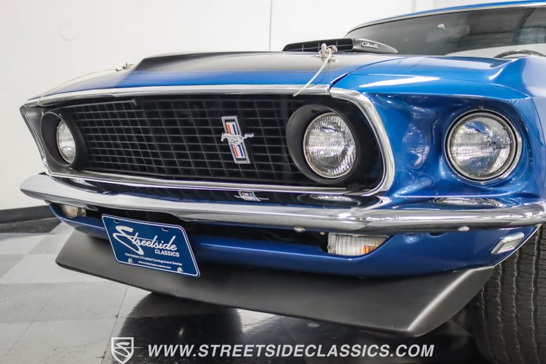 Unknown-Mustang-1969-Acapulco-Blue-Black-3