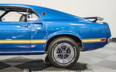 Unknown-Mustang-1969-Acapulco-Blue-Black-4