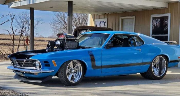 Unknown-Mustang-1969-Blue-Black-10