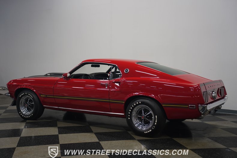 Unknown-Mustang-1969-Candy-Apple-Red-Black-14