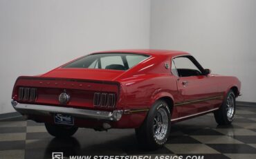 Unknown-Mustang-1969-Candy-Apple-Red-Black-20