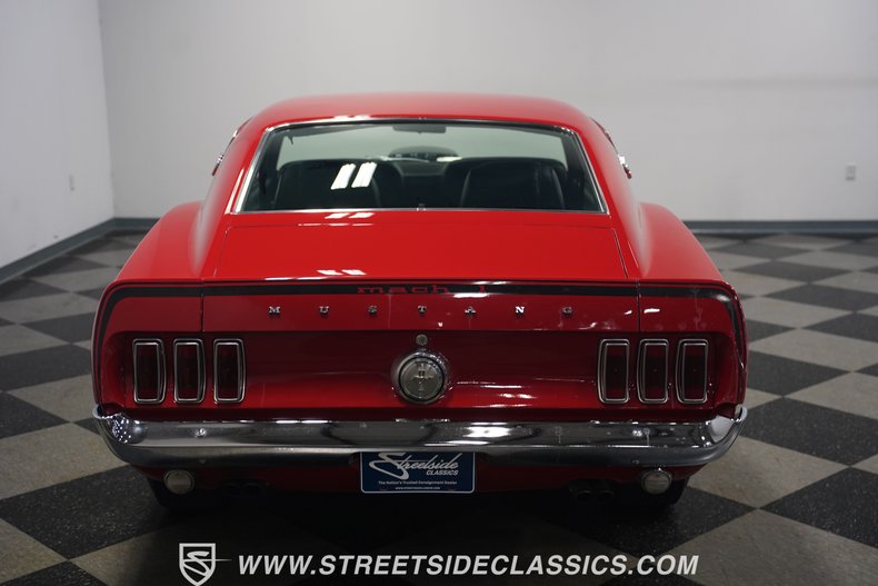 Unknown-Mustang-1969-Candy-Apple-Red-Black-32