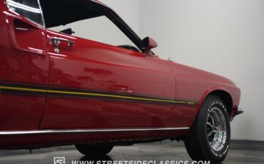 Unknown-Mustang-1969-Candy-Apple-Red-Black-36
