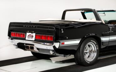 Unknown-Mustang-1969-Raven-Black-White-28