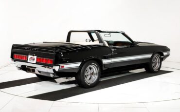 Unknown-Mustang-1969-Raven-Black-White-33