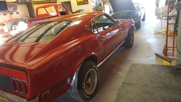 Unknown-Mustang-1969-Red-5