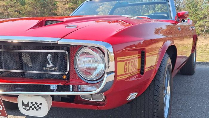 Unknown-Mustang-1969-Red-Black-11