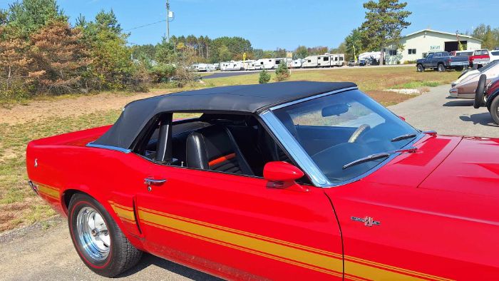 Unknown-Mustang-1969-Red-Black-18
