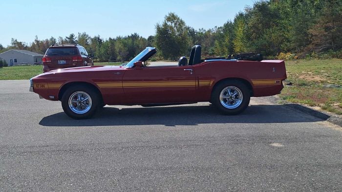 Unknown-Mustang-1969-Red-Black-19