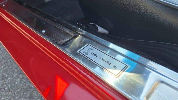 Unknown-Mustang-1969-Red-Black-28