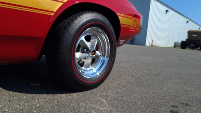 Unknown-Mustang-1969-Red-Black-32