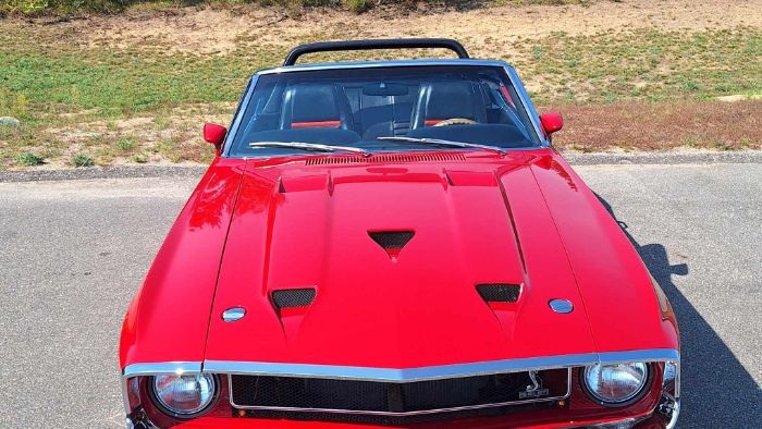 Unknown-Mustang-1969-Red-Black-4