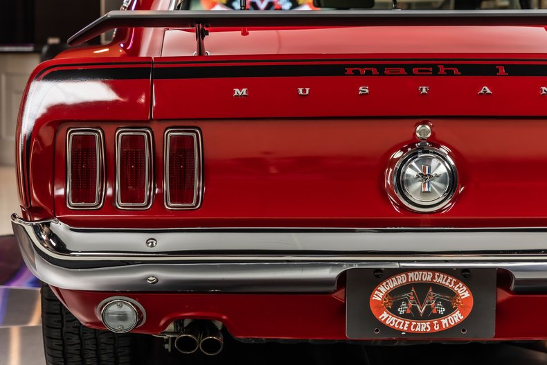 Unknown-Mustang-1969-Red-White-10