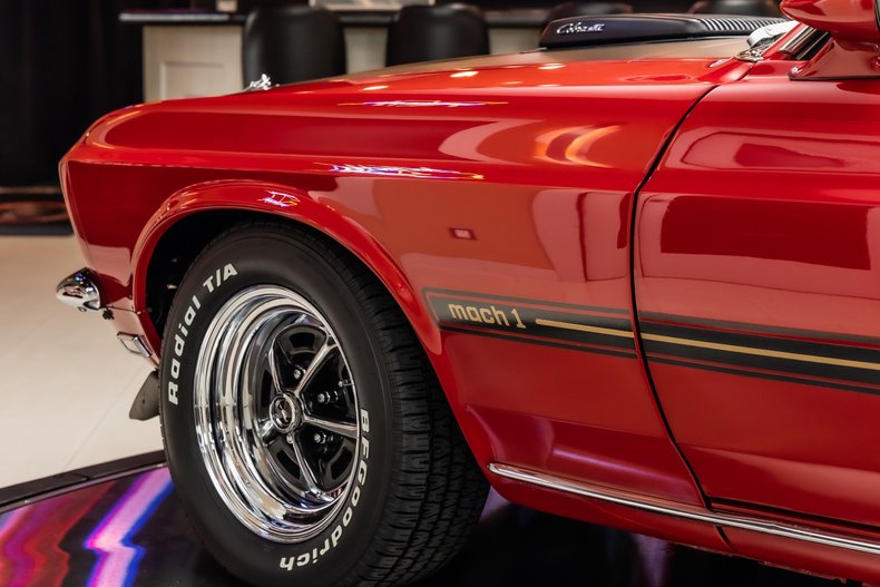 Unknown-Mustang-1969-Red-White-15