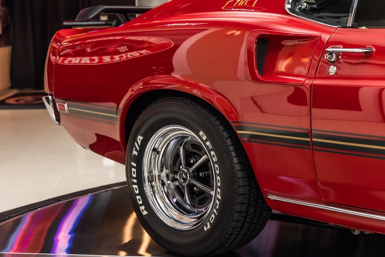 Unknown-Mustang-1969-Red-White-34