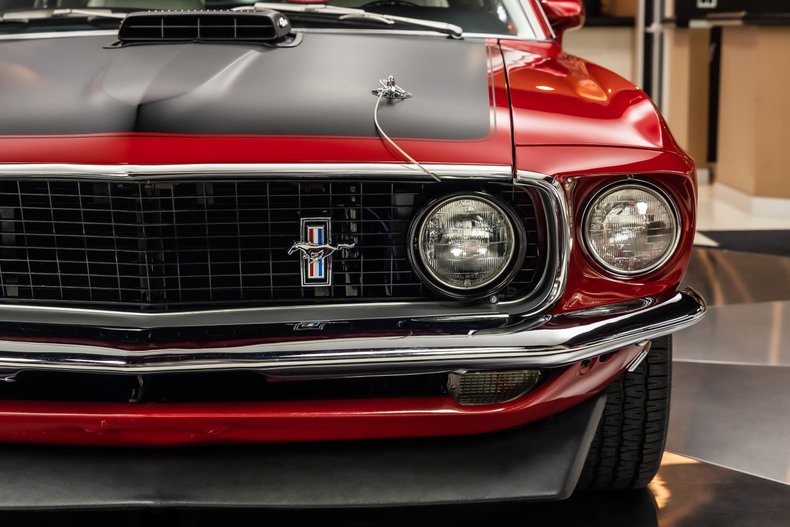 Unknown-Mustang-1969-Red-White-39