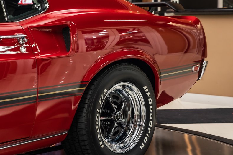 Unknown-Mustang-1969-Red-White-42