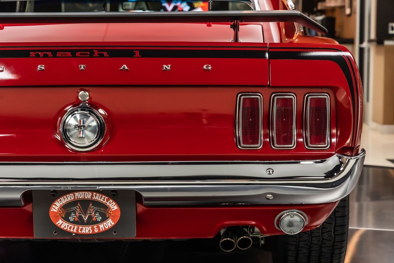 Unknown-Mustang-1969-Red-White-49
