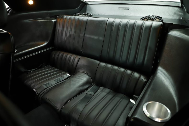 Unknown-Mustang-1969-Two-Tone-Gray-Black-12