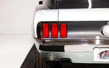Unknown-Mustang-1969-Two-Tone-Gray-Black-32