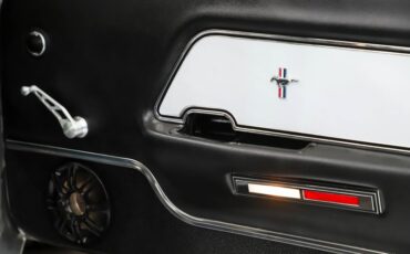 Unknown-Mustang-1969-Two-Tone-Gray-Black-34