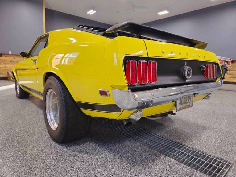 Unknown-Mustang-1969-yellow-black-15