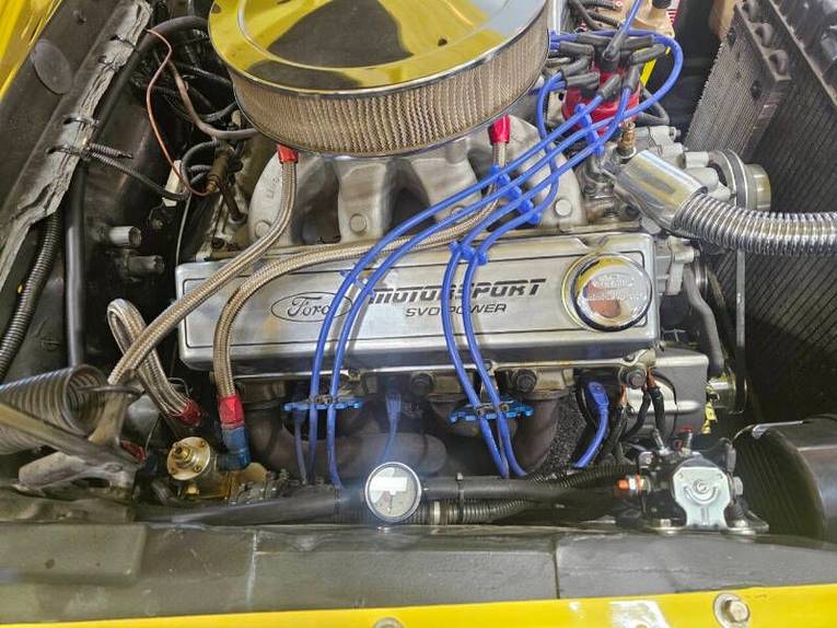 Unknown-Mustang-1969-yellow-black-17