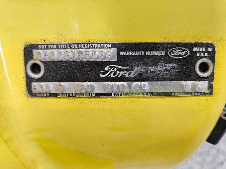 Unknown-Mustang-1969-yellow-black-7
