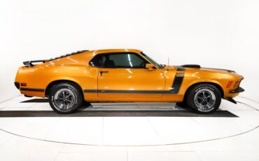 Unknown-Mustang-1970-Butterscotch-Metalli-Black-16
