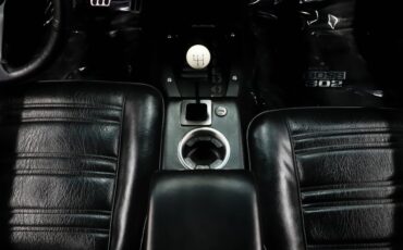 Unknown-Mustang-1970-Butterscotch-Metalli-Black-31