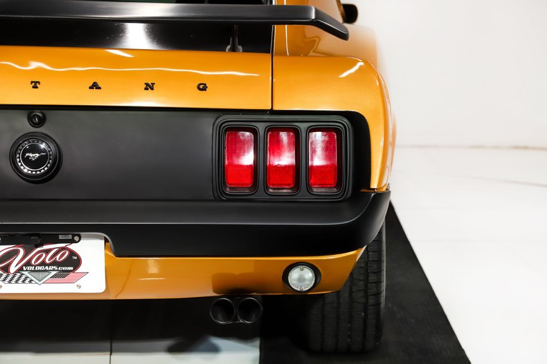 Unknown-Mustang-1970-Butterscotch-Metalli-Black-48