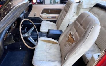Unknown-Mustang-1970-Calypso-CoralWhite-White-Knit-Vinyl-Del-18