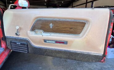 Unknown-Mustang-1970-Calypso-CoralWhite-White-Knit-Vinyl-Del-26