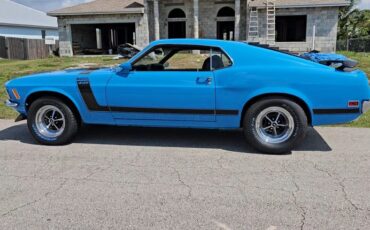 Unknown-Mustang-1970-Grabber-Blue-Black-1