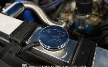 Unknown-Mustang-1970-Grabber-Blue-Black-21
