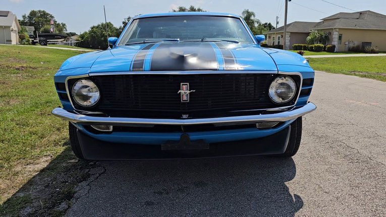 Unknown-Mustang-1970-Grabber-Blue-Black-3