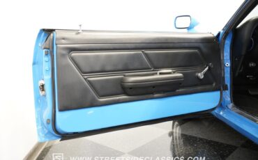 Unknown-Mustang-1970-Grabber-Blue-Black-45