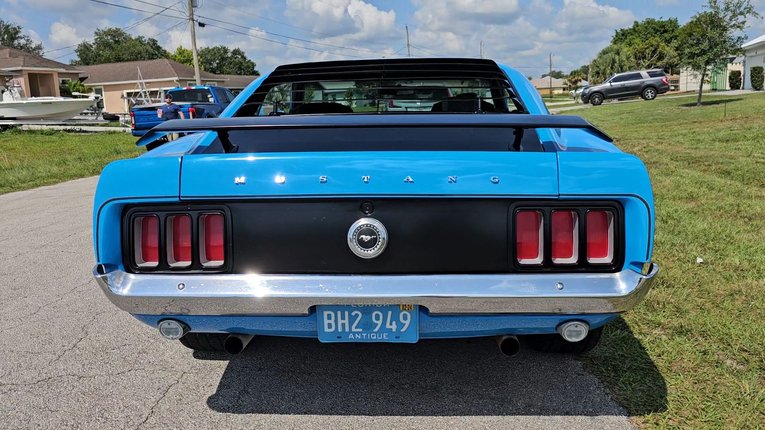 Unknown-Mustang-1970-Grabber-Blue-Black-9