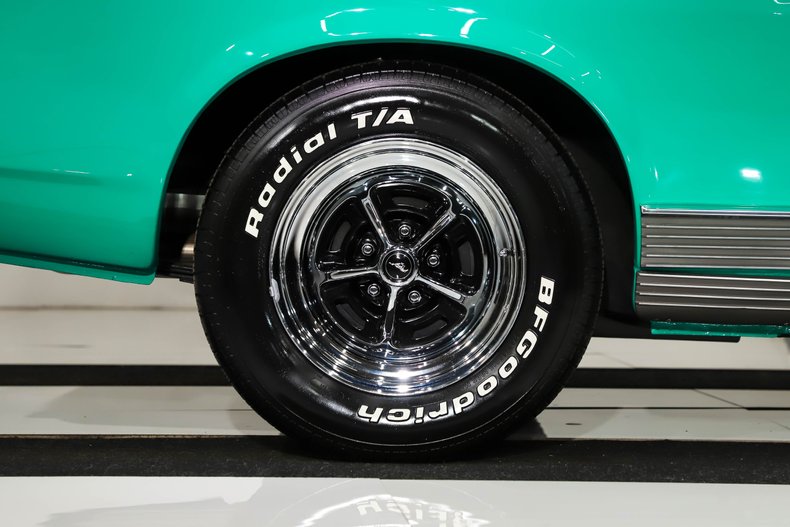 Unknown-Mustang-1970-Grabber-Green-Black-Deluxe-10