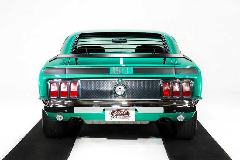 Unknown-Mustang-1970-Grabber-Green-Black-Deluxe-14
