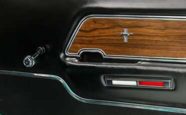 Unknown-Mustang-1970-Grabber-Green-Black-Deluxe-16