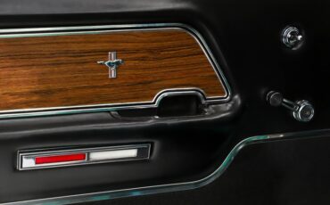 Unknown-Mustang-1970-Grabber-Green-Black-Deluxe-20