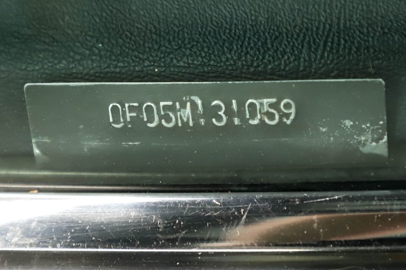 Unknown-Mustang-1970-Grabber-Green-Black-Deluxe-26
