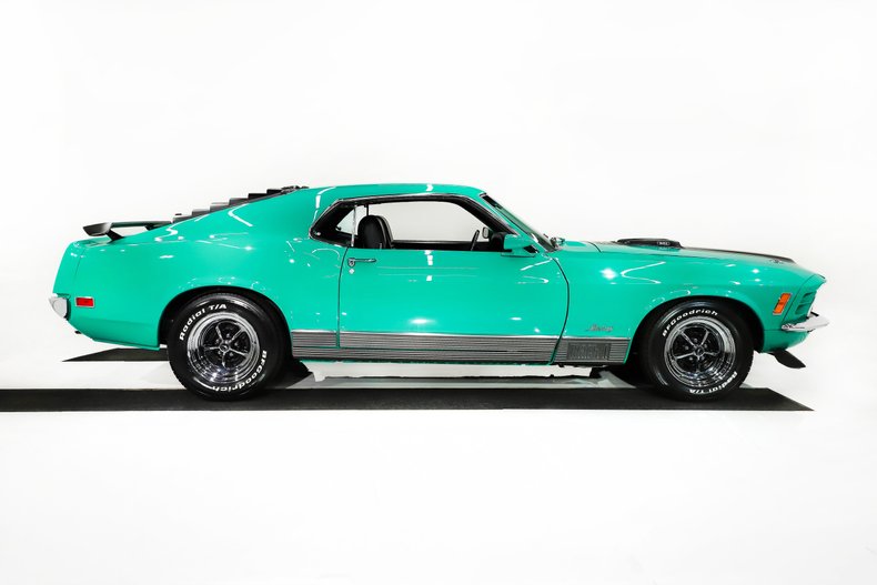 Unknown-Mustang-1970-Grabber-Green-Black-Deluxe-28