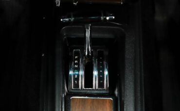 Unknown-Mustang-1970-Grabber-Green-Black-Deluxe-3