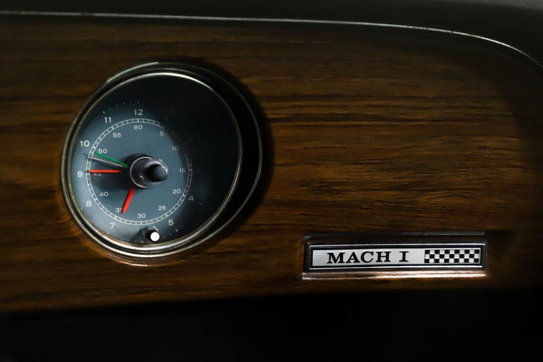 Unknown-Mustang-1970-Grabber-Green-Black-Deluxe-44