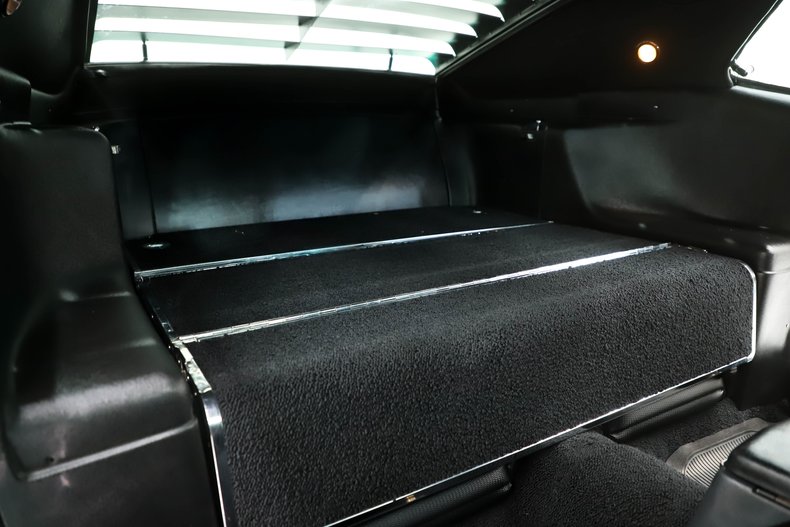 Unknown-Mustang-1970-Grabber-Green-Black-Deluxe-46