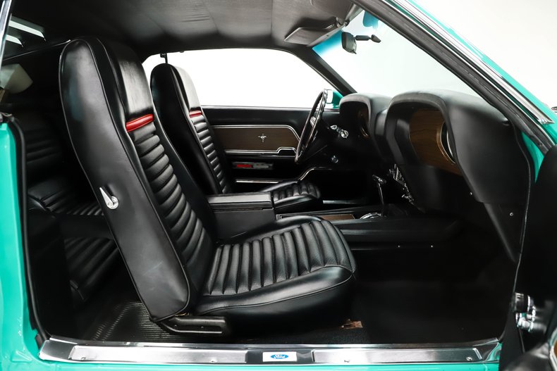 Unknown-Mustang-1970-Grabber-Green-Black-Deluxe-47