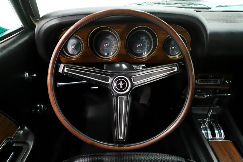 Unknown-Mustang-1970-Grabber-Green-Black-Deluxe-48