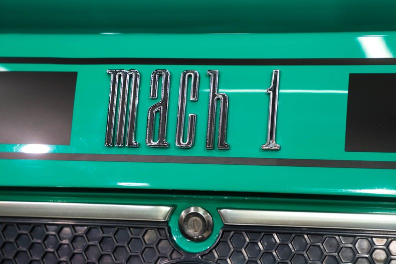 Unknown-Mustang-1970-Grabber-Green-Black-Deluxe-49